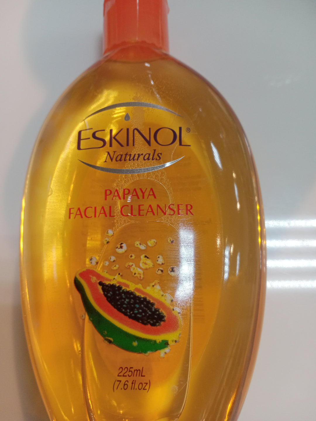 Eskinol Papaya Facial Cleanser 225ml