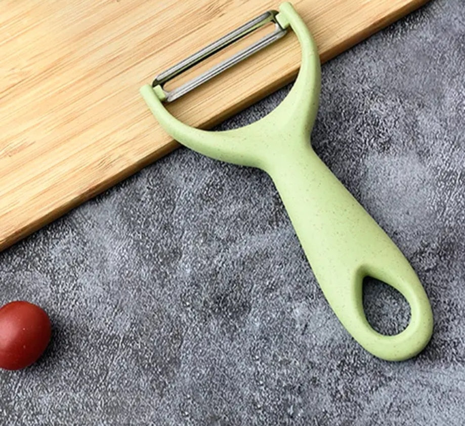 Fruit peeler
