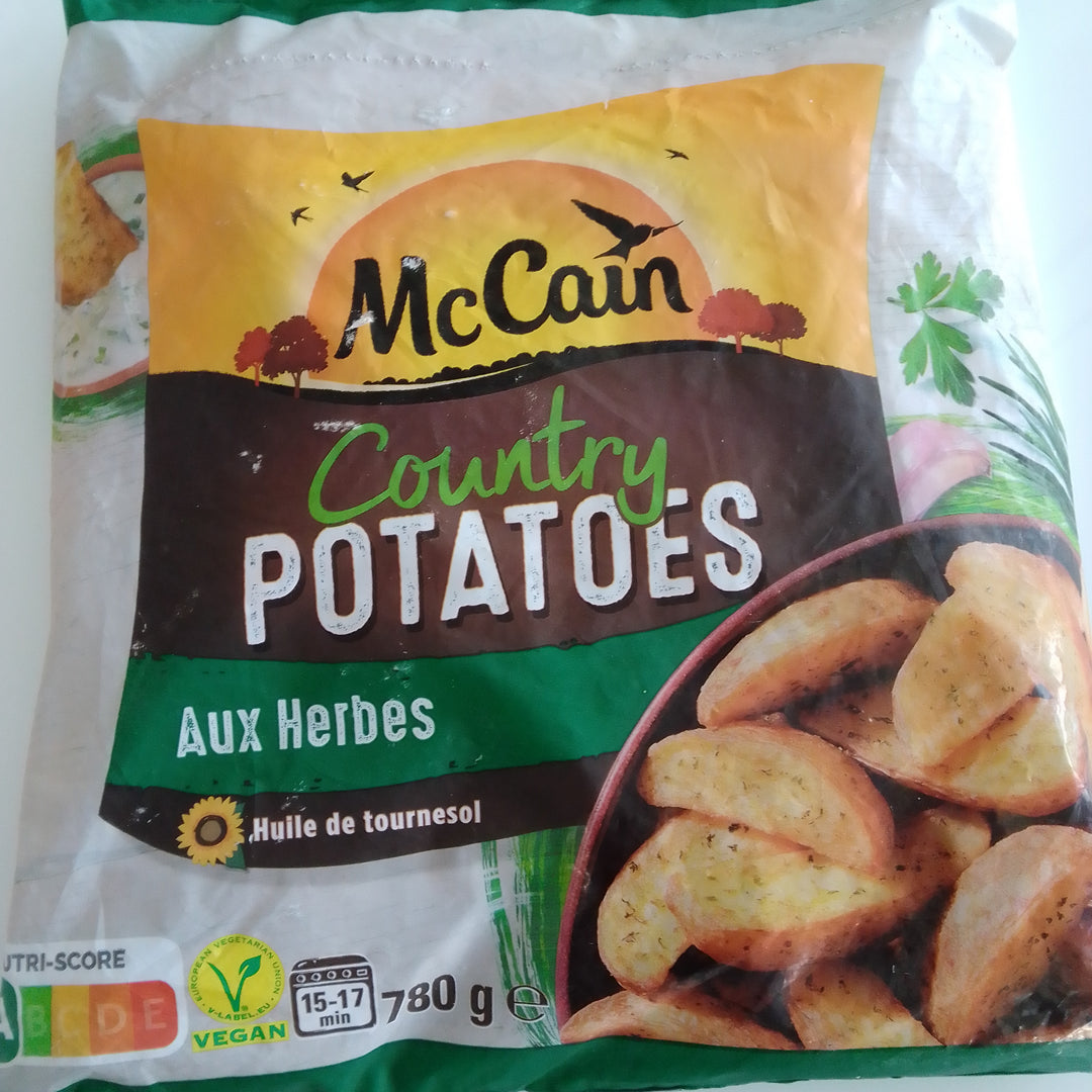 MC Cain Country Potatoes 780g