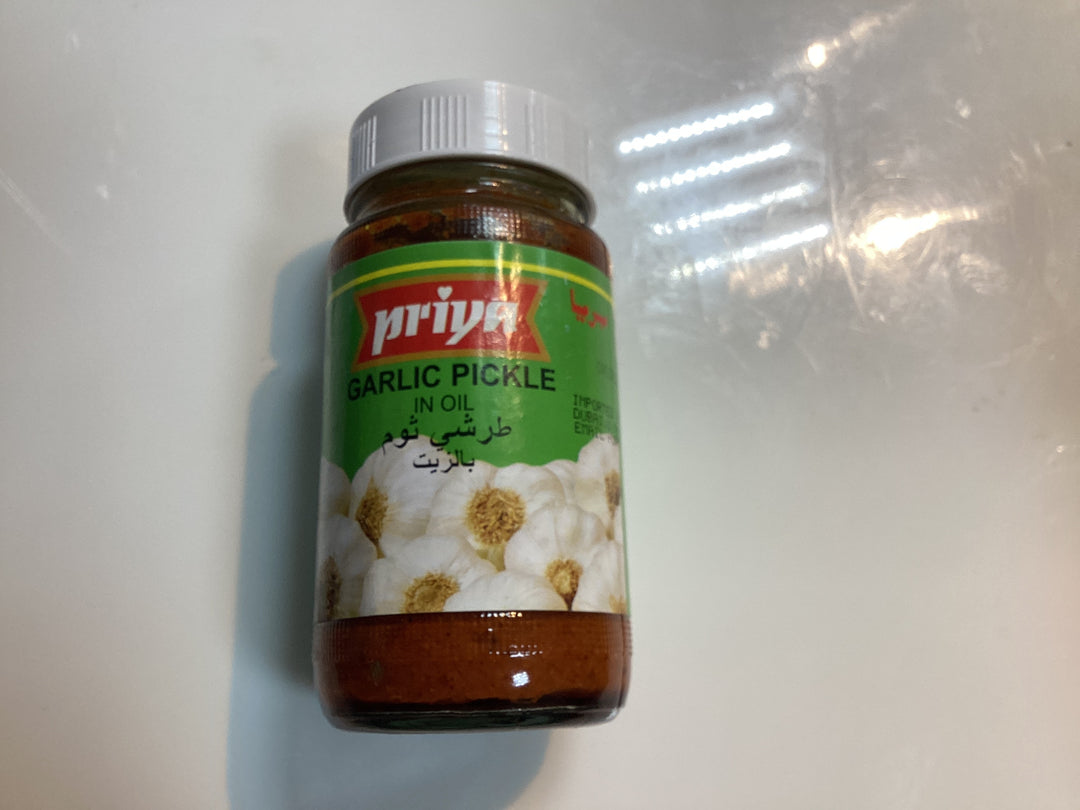 Priya Garlic Pickle 300g