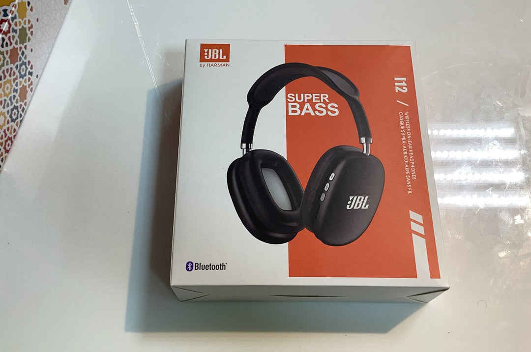 JBL Super Bass (Bluetooth)