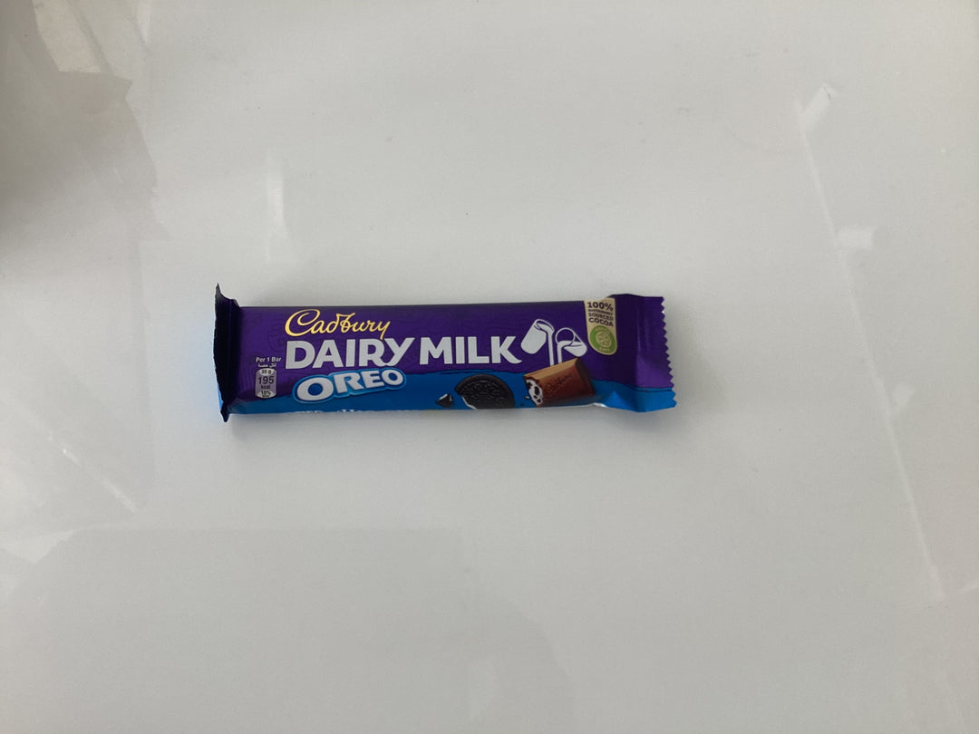 Cadbury Dairy Milk Oreo Chocolate 35g