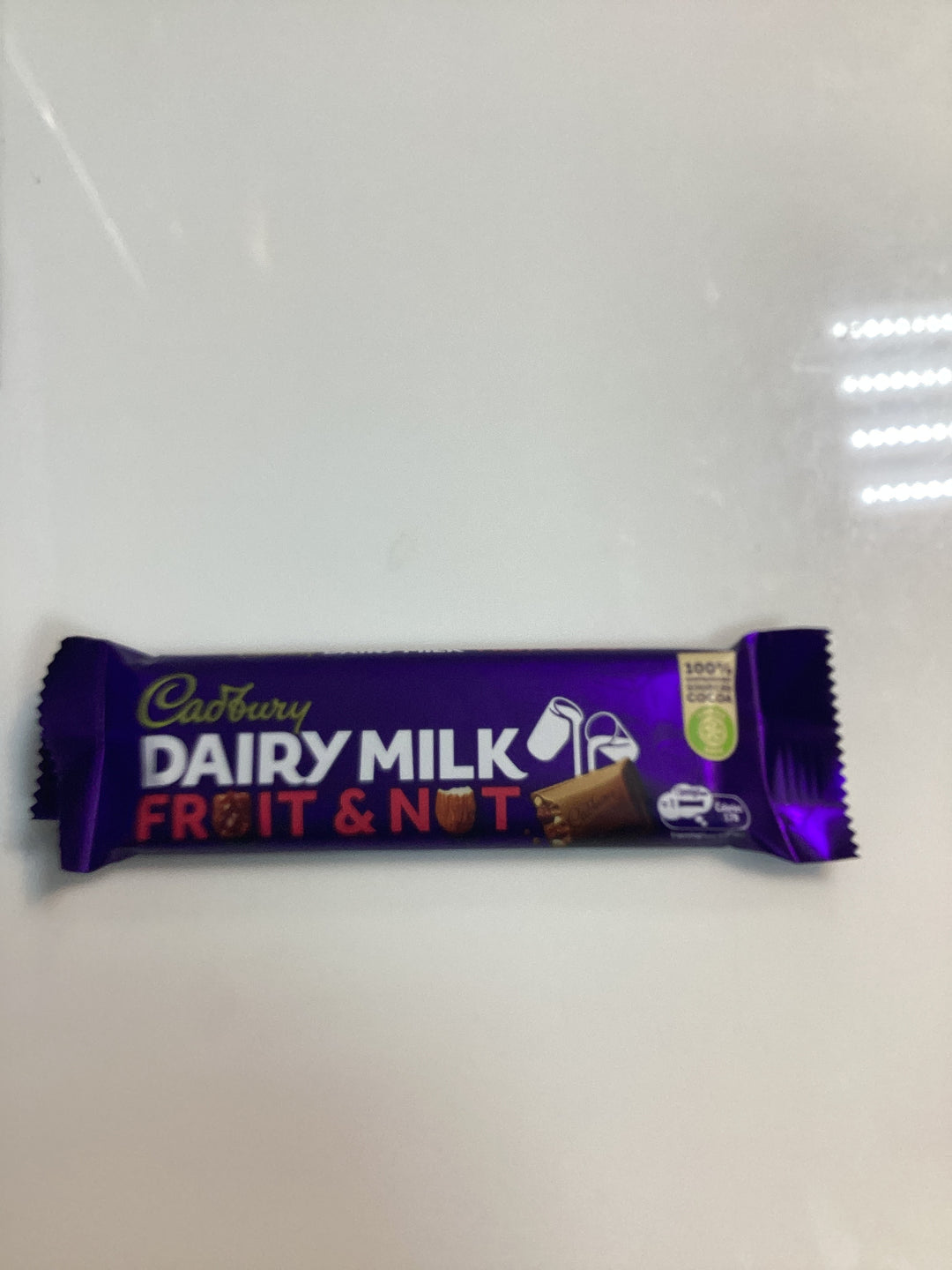 Cadbury Dairy Milk Fruit&Nut 35g