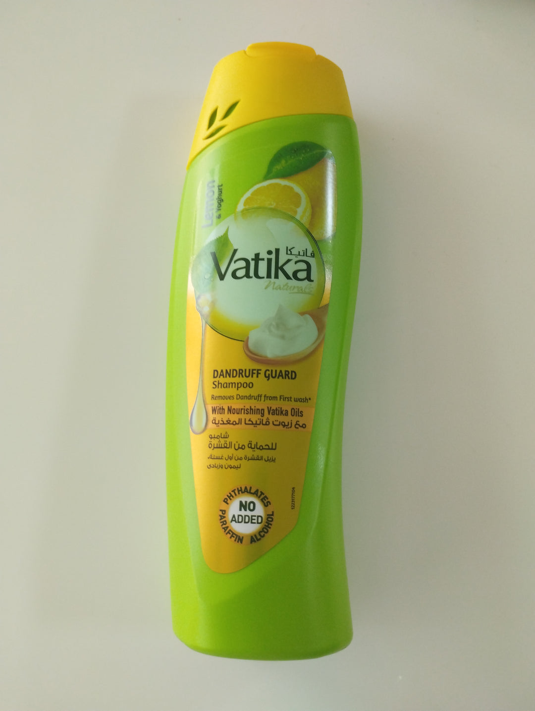 Vatika Lemon&Yoghurt Dandruff Shampoo 400ml